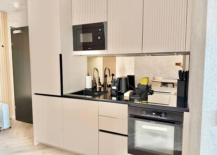 Daire Luxury Modern Near Metro *