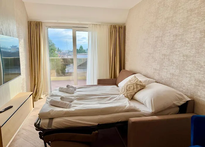 Luxury Modern Near Metro Appartement *