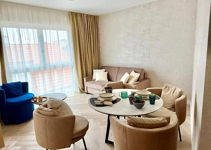 Luxury Modern Near Metro Appartement