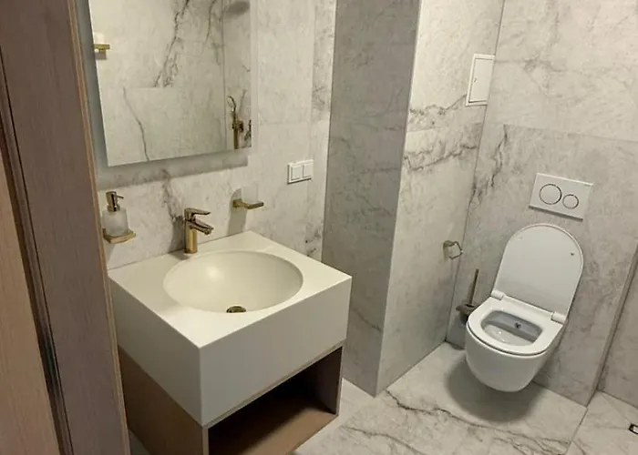 Daire Luxury Modern Near Metro